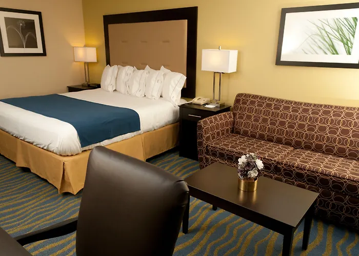 Hotel Express & Bloomington-normal Area By Ihg Bloomington