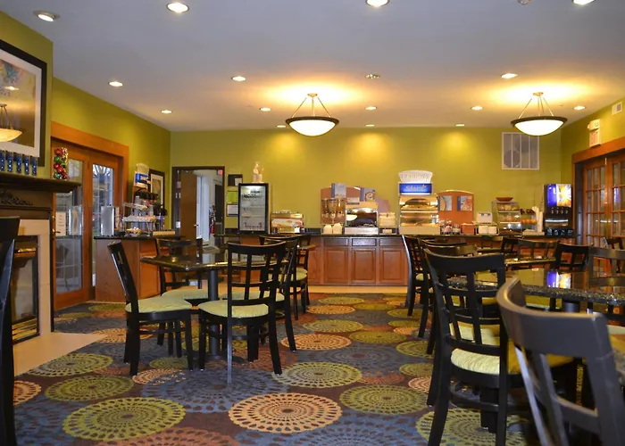 Express & Bloomington-normal Area By Ihg Hotel Bloomington